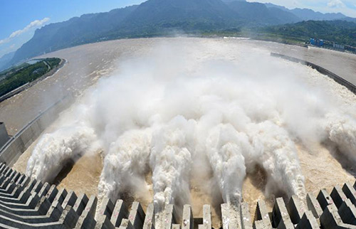 48条河流超警 三峡水库将迎今年首轮洪水