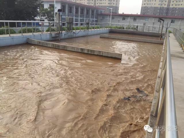 雨季里污水处理厂的运行