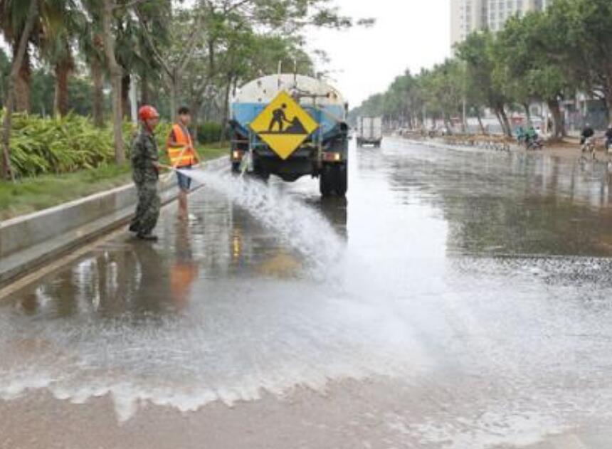 洒水治理“割麦污染” 是责备还是多给些建议？