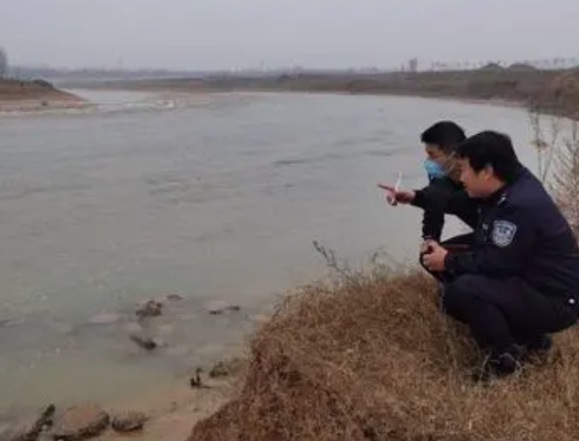 快评！规范河湖警长制 筑牢河湖保护的警戒线